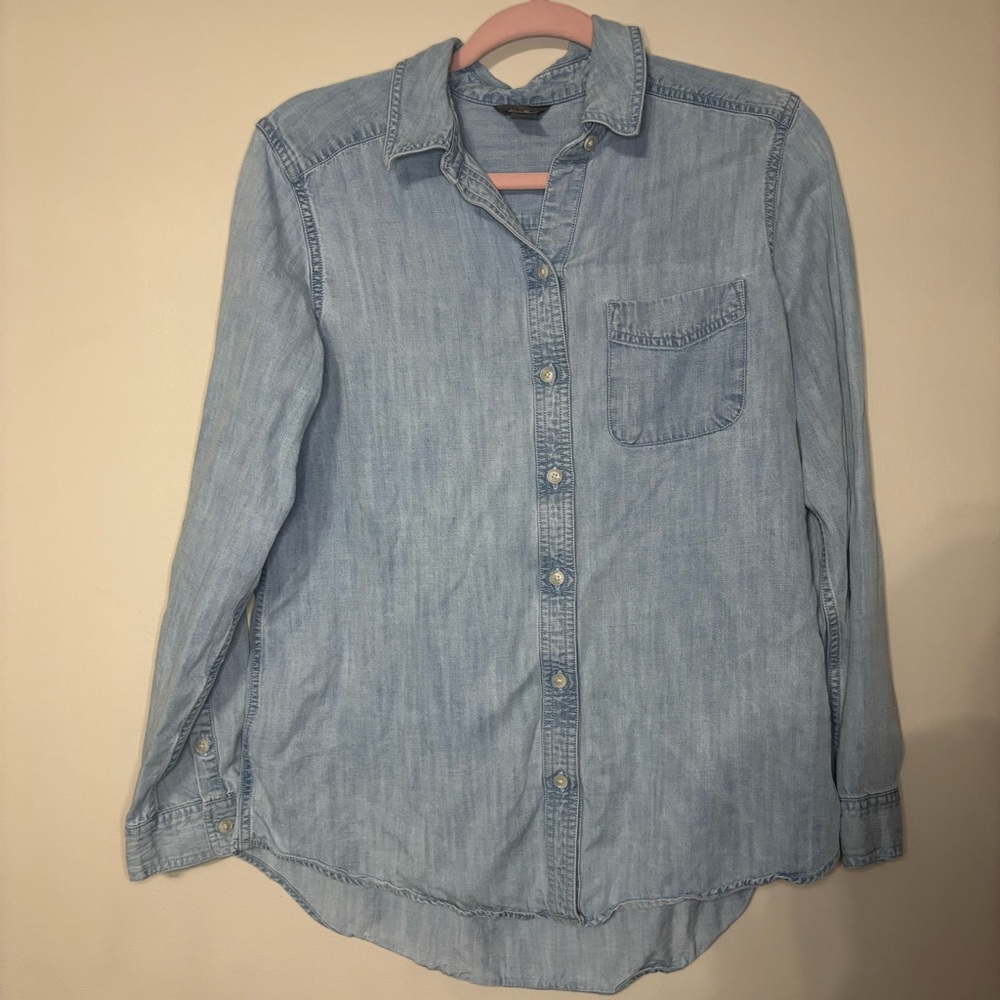 Eddie Bauer Light Blue Button Down Shirt